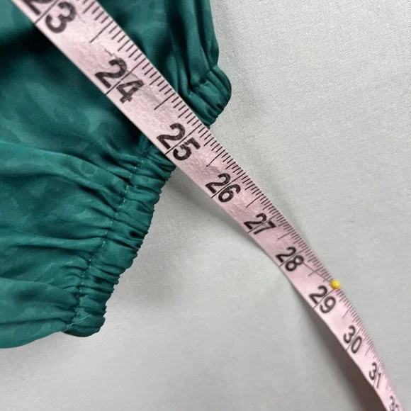 Rachel Zoe Blouse Womens XL Crop Top Green Long Sleeve Animal Print Holiday - Picture 13 of 14